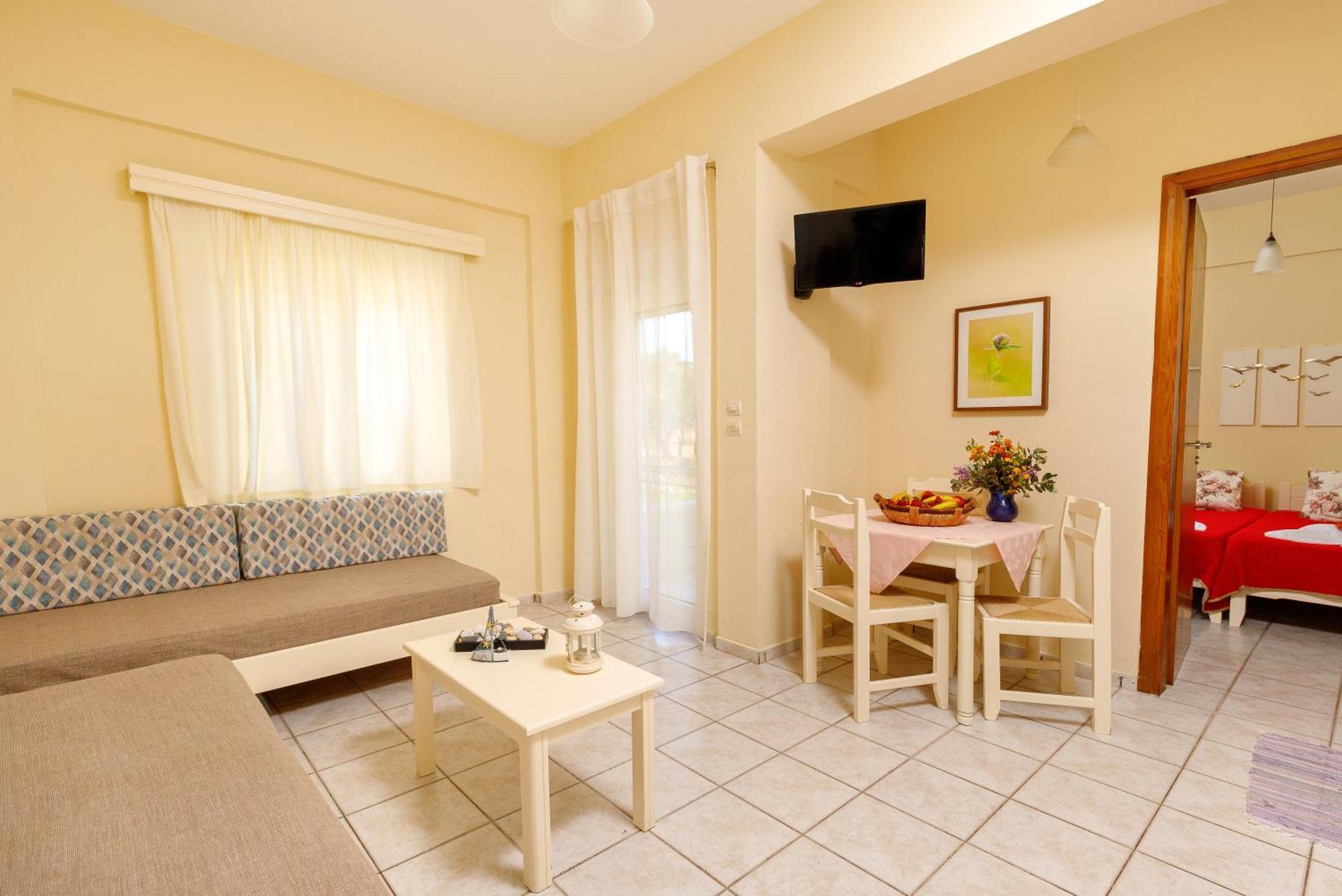 Zefyros Apartments&House Kíssamos Kamer foto
