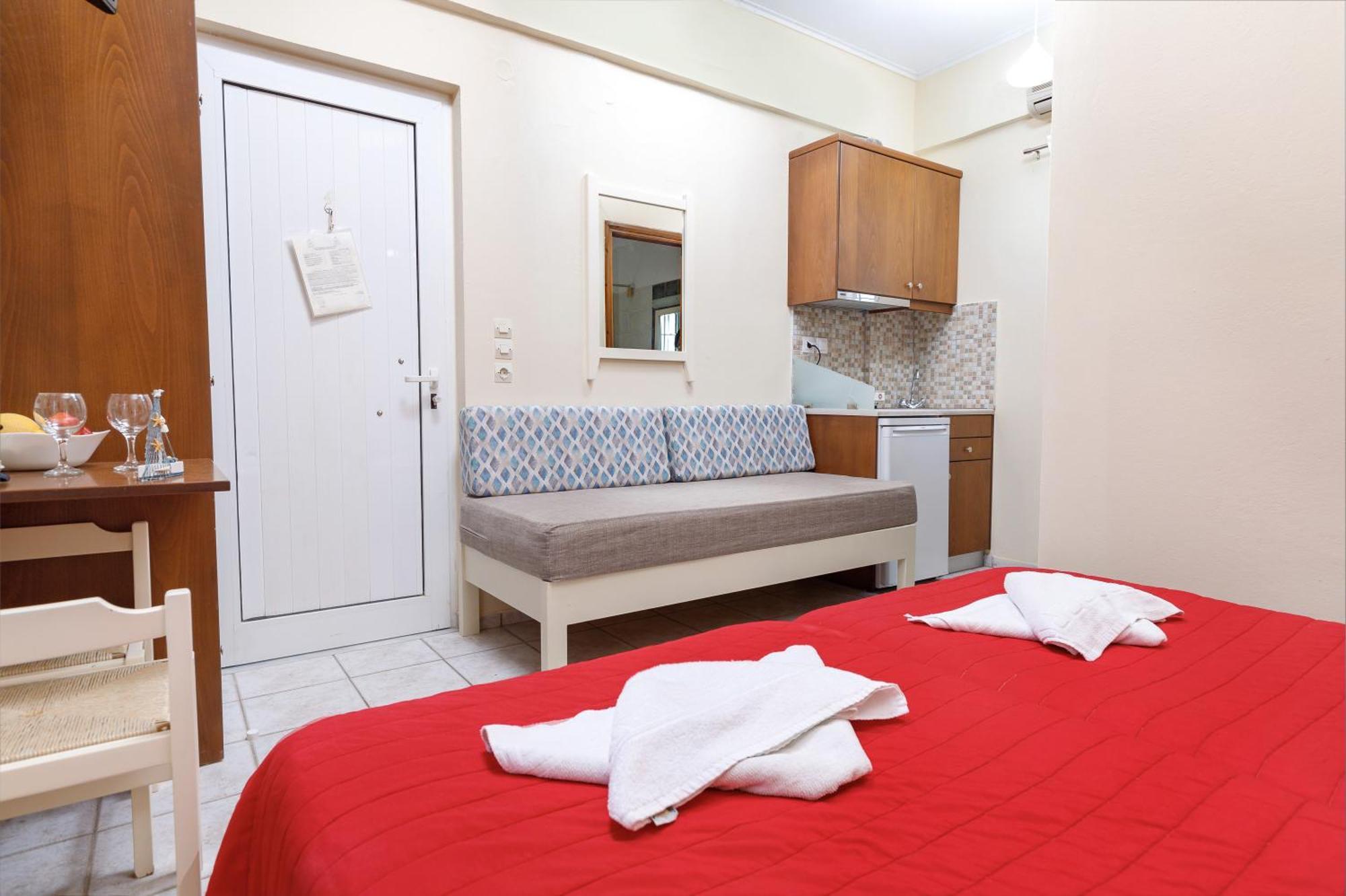 Zefyros Apartments&House Kíssamos Kamer foto