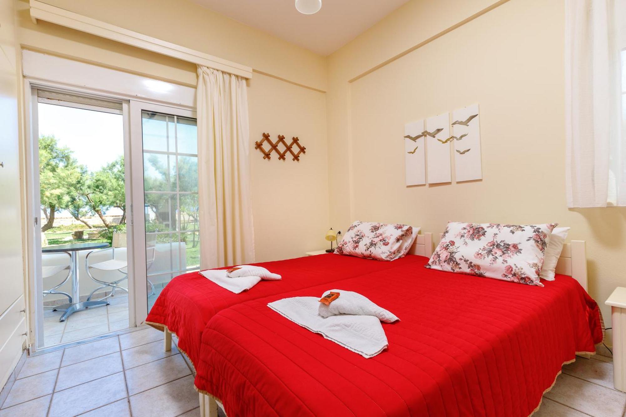 Zefyros Apartments&House Kíssamos Kamer foto